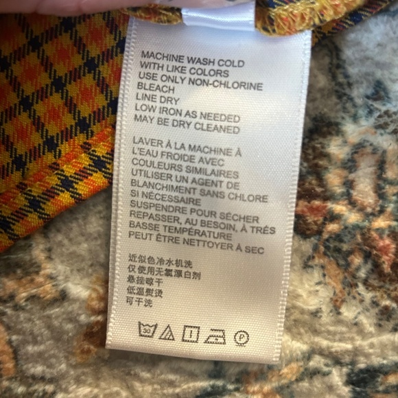 Urban Outfitters plaid mini skirt - Picture 5 of 6